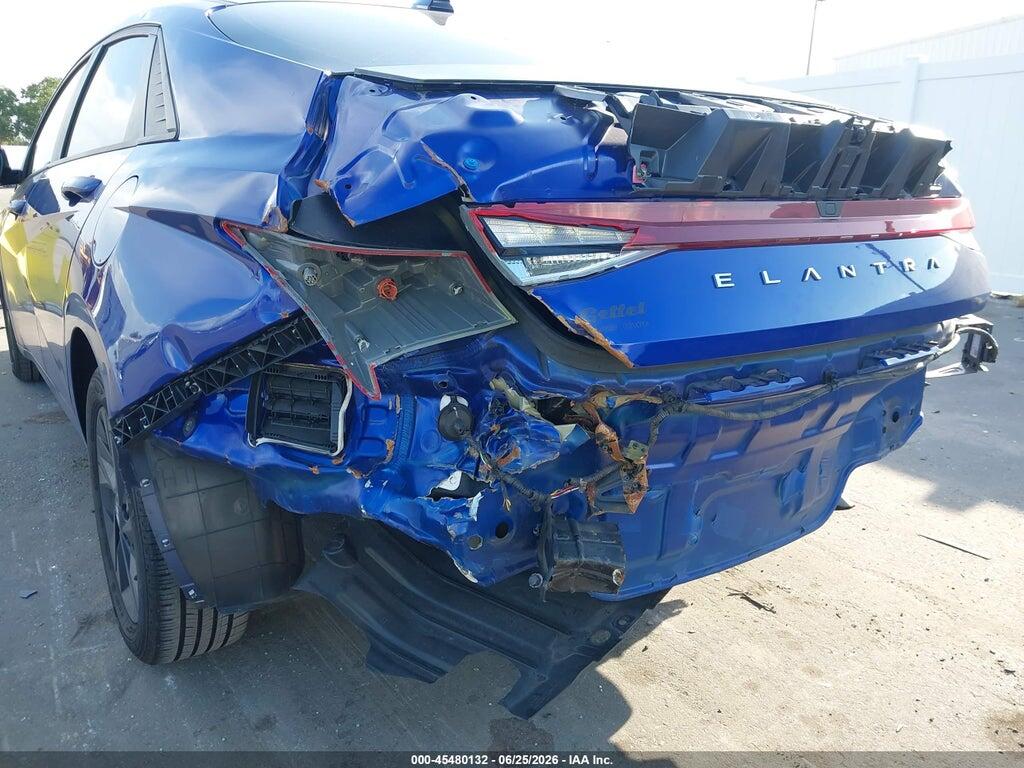 KMHLM4AG6NU328734 2022 HYUNDAI ELANTRA photo no. 6