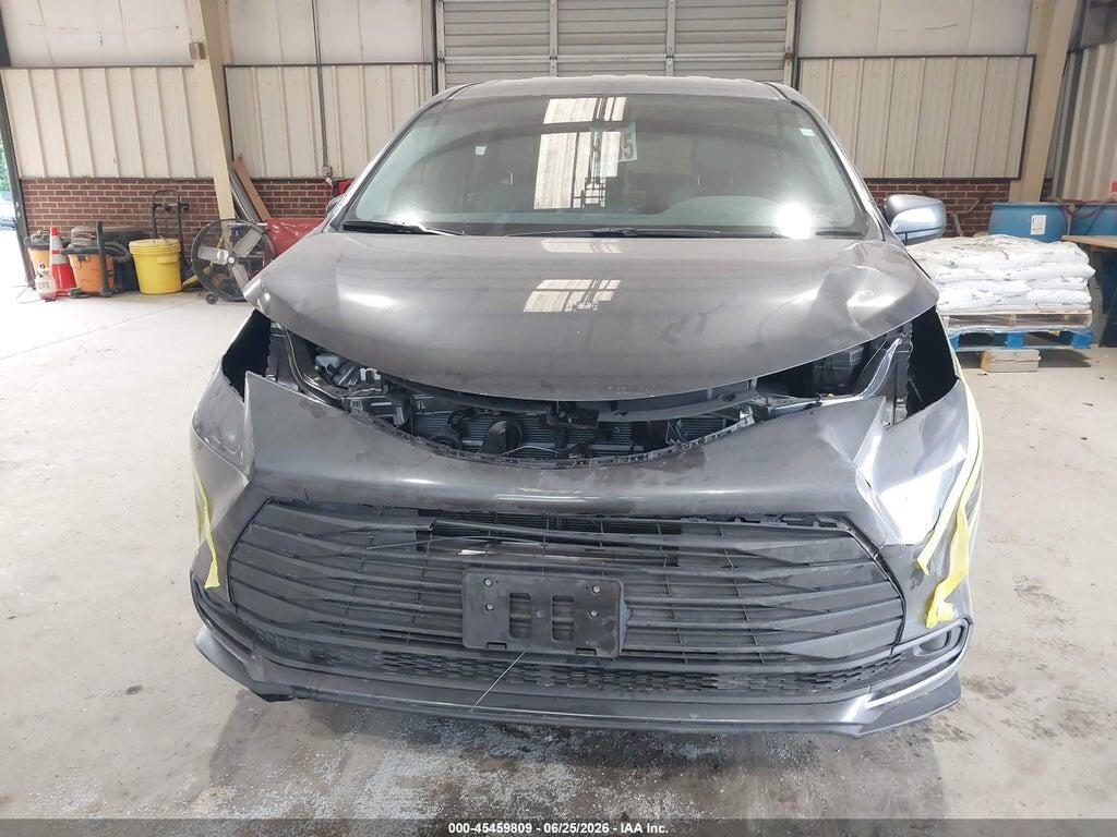 5TDKSKFC8SS205677 2025 TOYOTA SIENNA photo no. 12