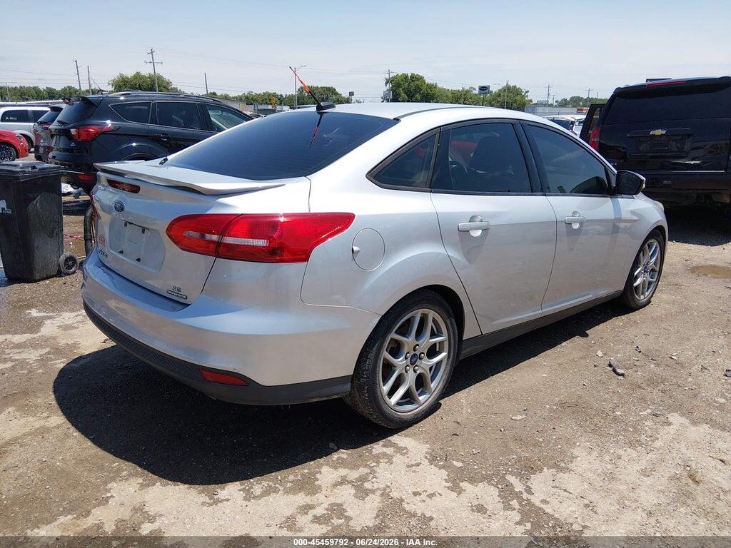1FADP3F22FL255415 2015 FORD FOCUS photo no. 4