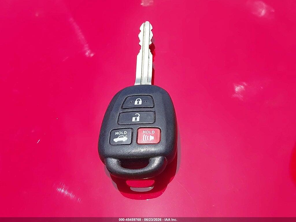 4T1BF1FK5FU010073 2015 TOYOTA CAMRY photo no. 9