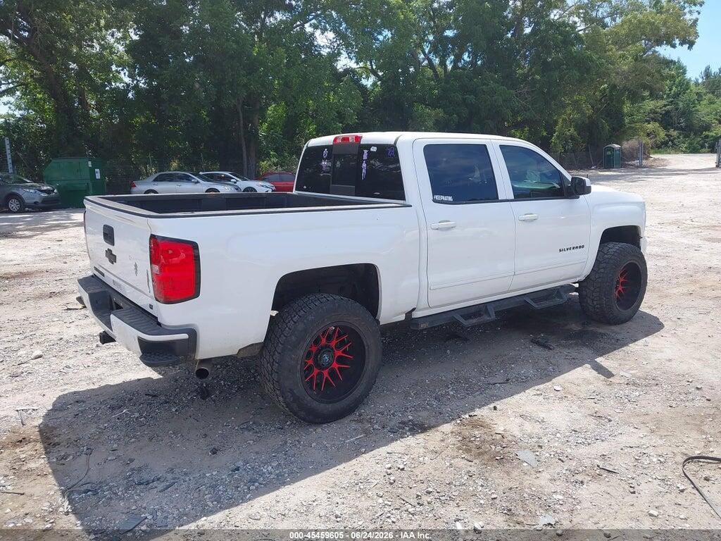 3GCUKREC9HG480324 2017 CHEVROLET SILVERADO 1500 photo no. 4