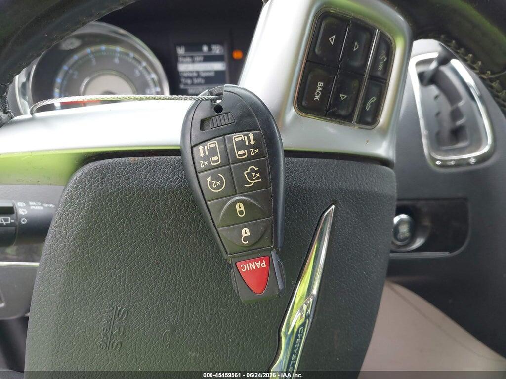 2C4RC1CG3CR232616 2012 CHRYSLER TOWN & COUNTRY photo no. 11