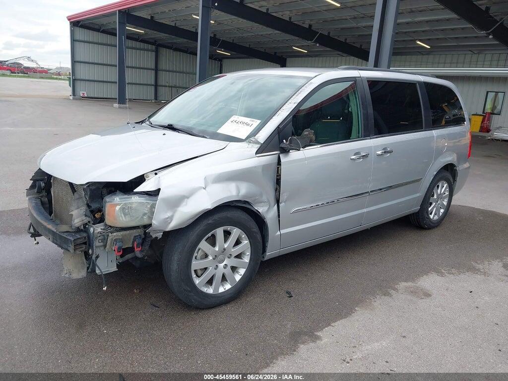 2C4RC1CG3CR232616 2012 CHRYSLER TOWN & COUNTRY photo no. 2