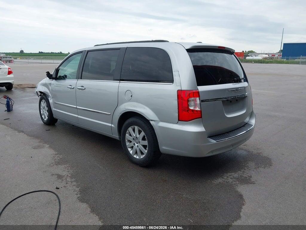 2C4RC1CG3CR232616 2012 CHRYSLER TOWN & COUNTRY photo no. 3