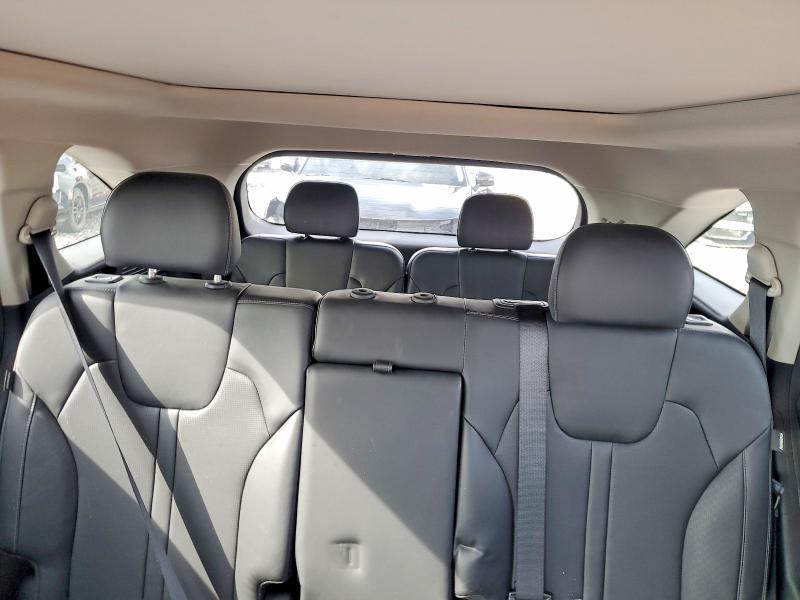 2025 KIA SORENTO S — Фото 10 из 13