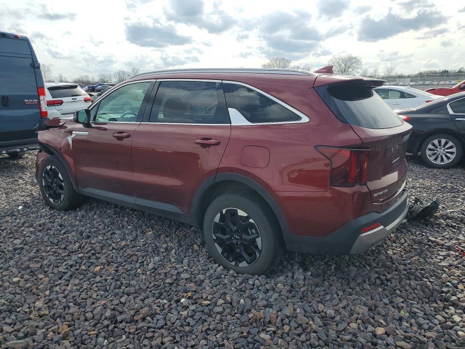 2025 KIA SORENTO S — Фото 2 из 13