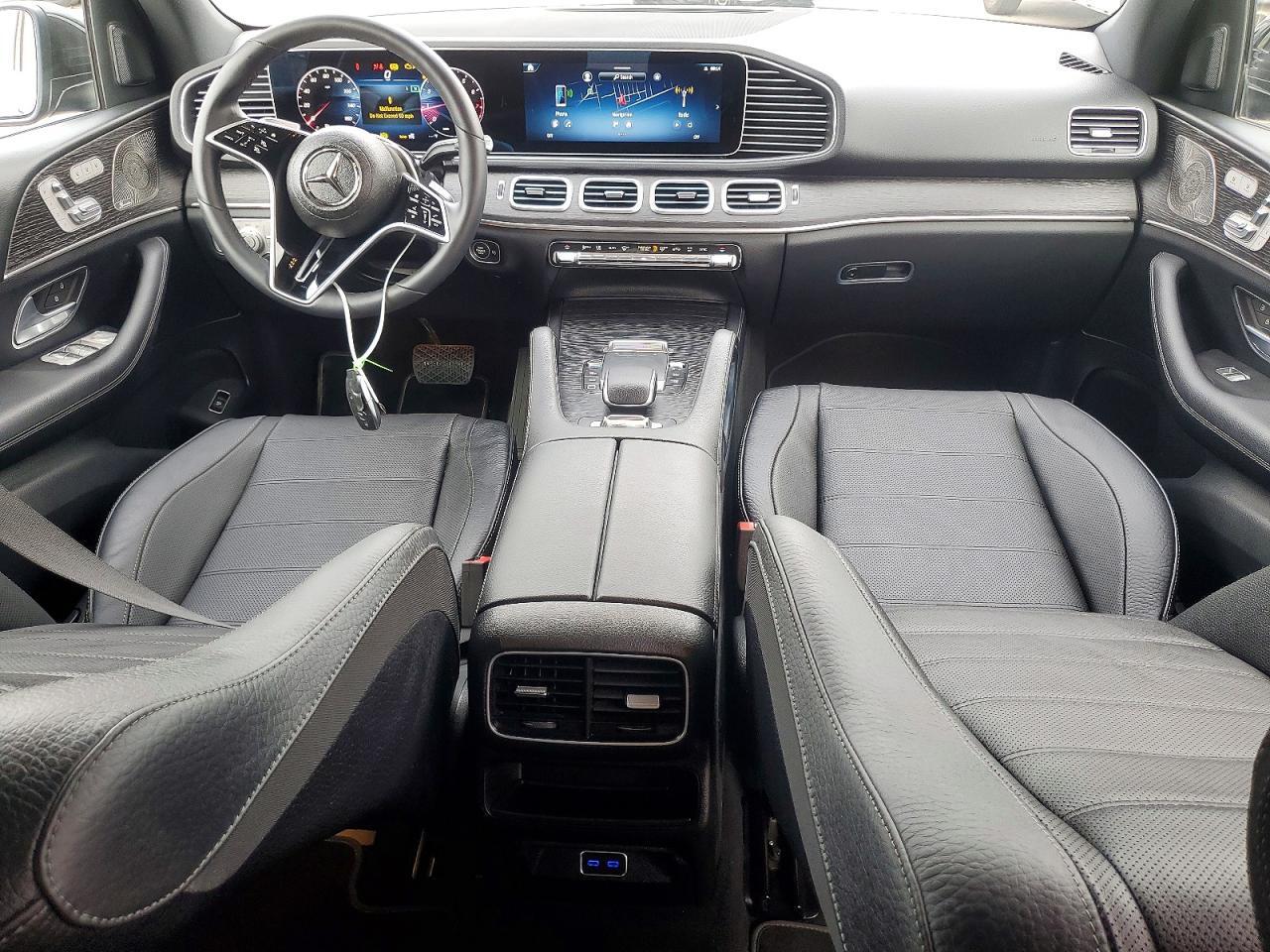 2025 MERCEDES-BENZ GLE 580 4MATIC — Фото 8 из 13