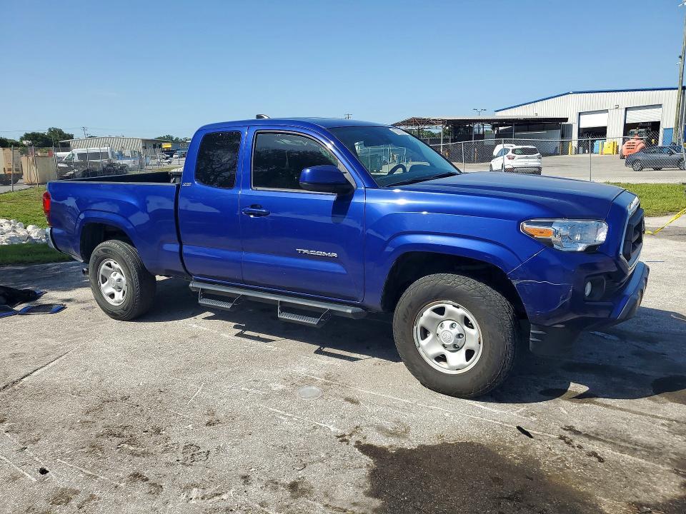 2022 TOYOTA TACOMA SR5 — Фото 4 из 12