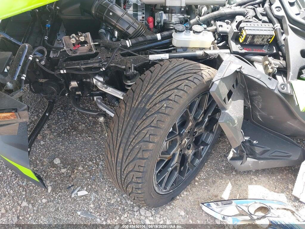 57XAAPHD6S8167699 2025 POLARIS SLINGSHOT photo no. 6