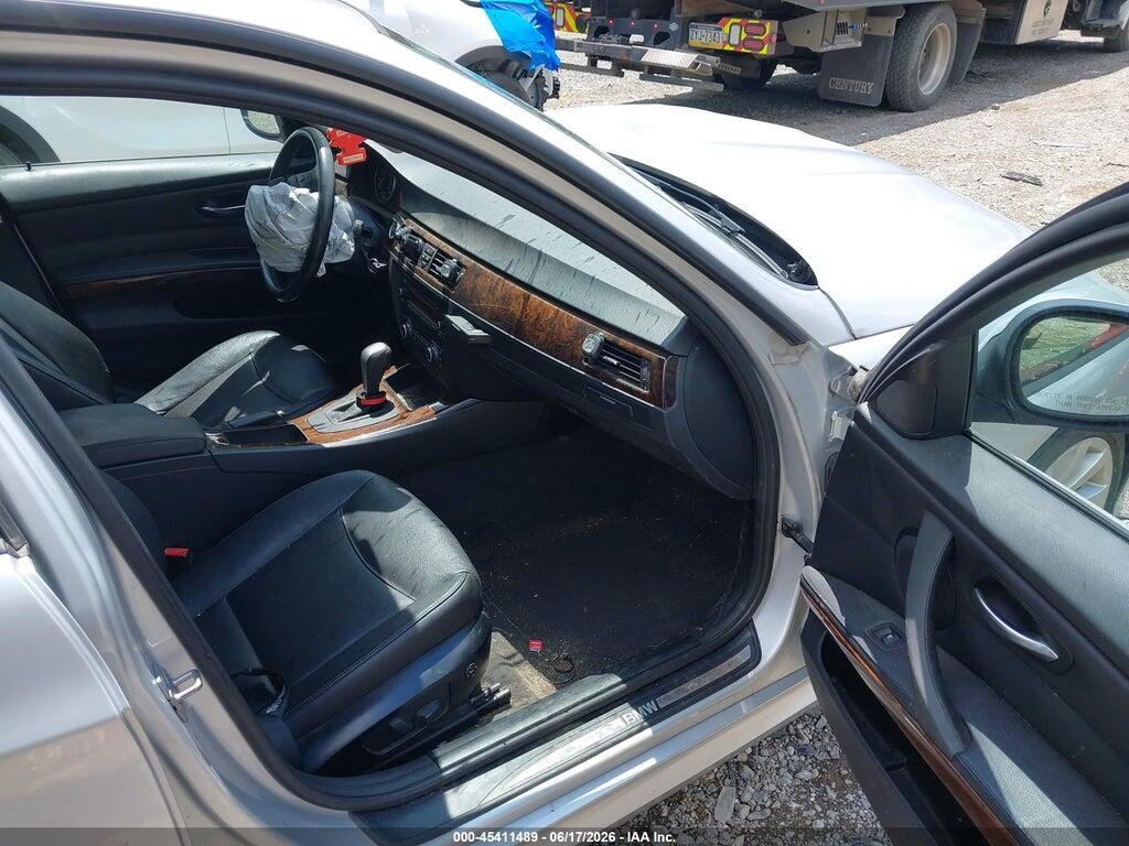 WBAPK5G51BNN32190 2011 BMW 328I photo no. 5