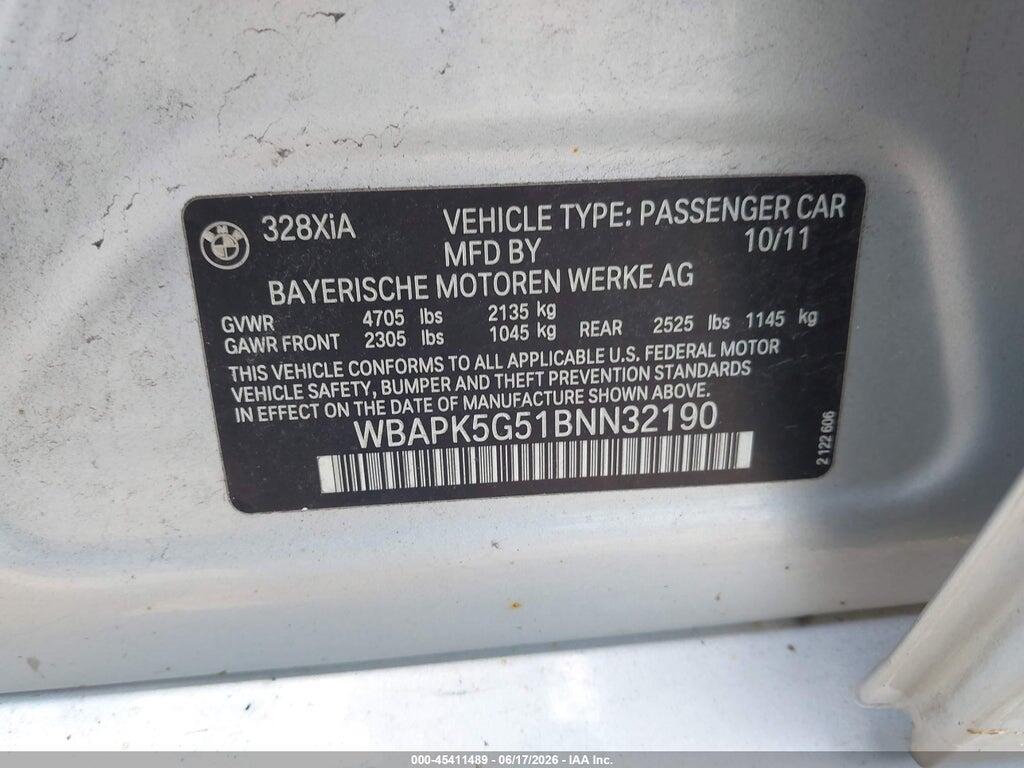 WBAPK5G51BNN32190 2011 BMW 328I photo no. 9