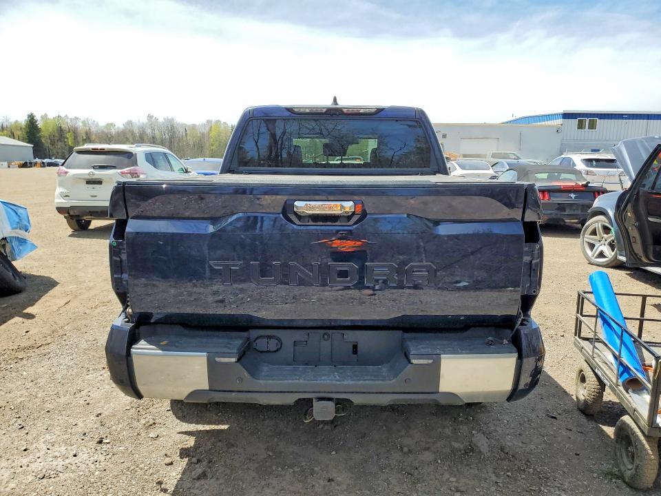 2022 TOYOTA TUNDRA CREWMAX LIMITED — Фото 6 из 12