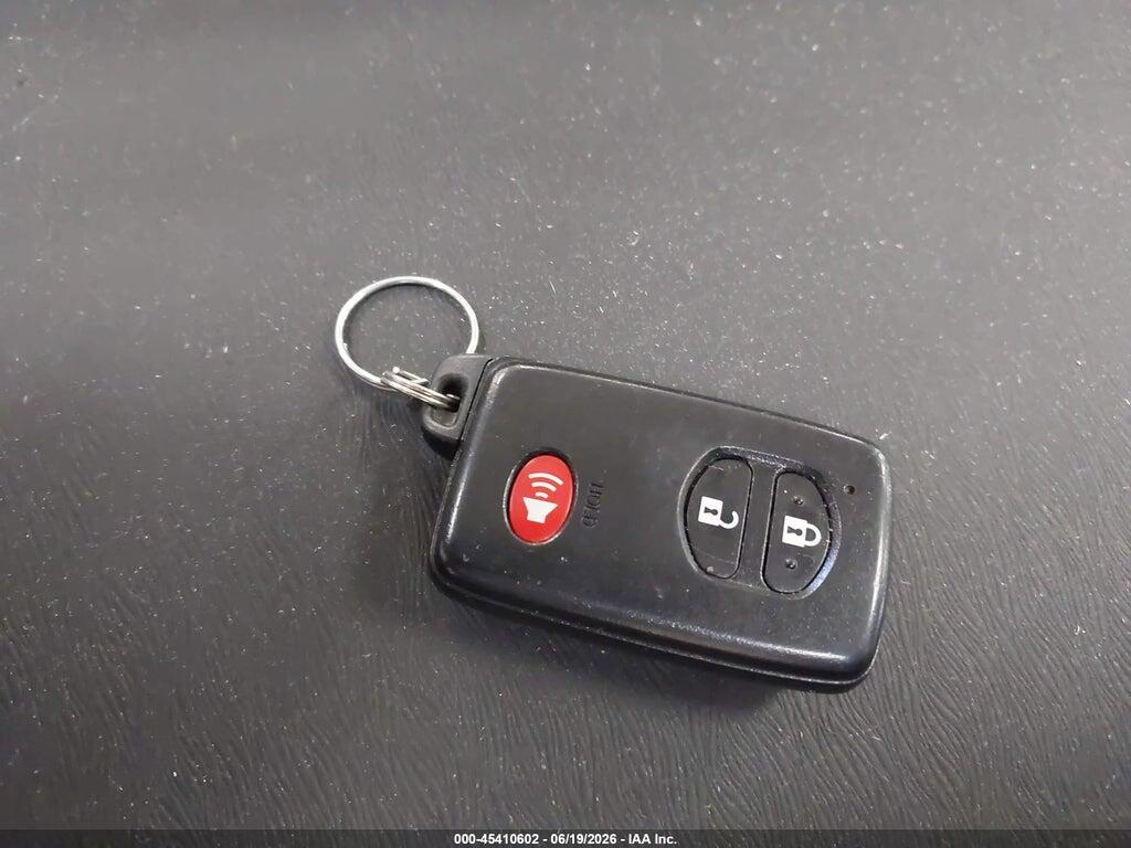 JTDKN3DU4D1669977 2013 TOYOTA PRIUS photo no. 11