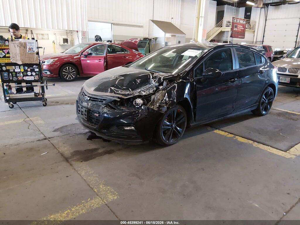 3G1BE6SM2JS604858 2018 CHEVROLET CRUZE photo no. 2