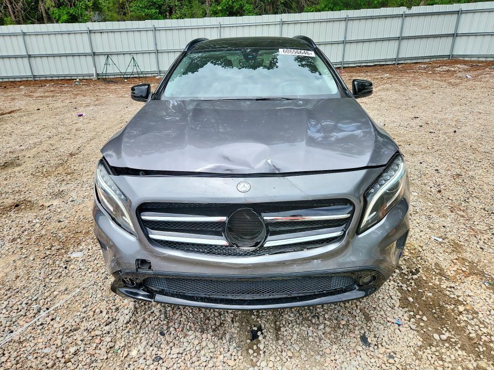 2017 MERCEDES-BENZ GLA 250 4MATIC — Фото 5 из 12