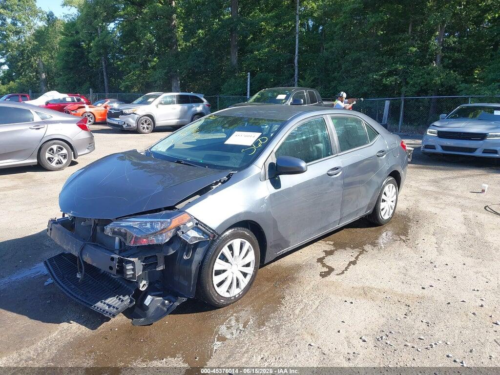5YFBURHE1KP897758 2019 TOYOTA COROLLA photo no. 2