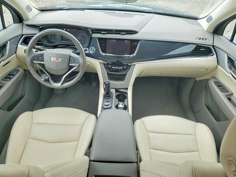 2024 CADILLAC XT6 PREMIUM LUXURY — Фото 8 из 13