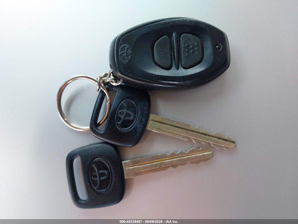 1NXBR12E12Z565619 2002 TOYOTA COROLLA photo no. 11