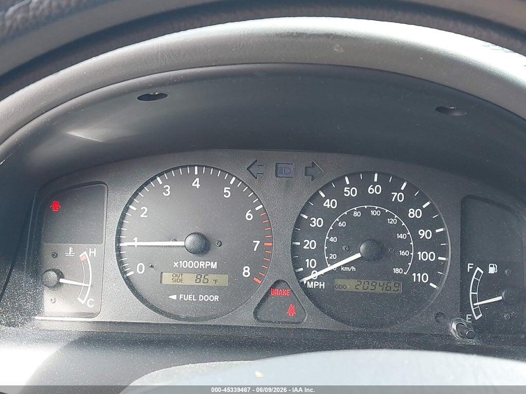 1NXBR12E12Z565619 2002 TOYOTA COROLLA photo no. 7