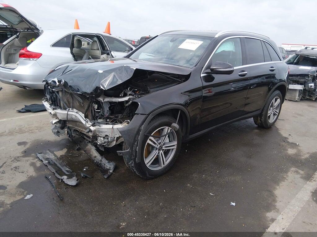 WDC0G8EB0LF748313 2020 MERCEDES-BENZ GLC 300 photo no. 2