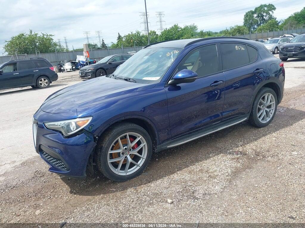 ZASFAKNN3J7C00135 2018 ALFA ROMEO STELVIO photo no. 2
