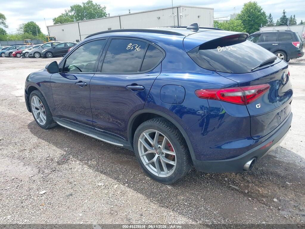 ZASFAKNN3J7C00135 2018 ALFA ROMEO STELVIO photo no. 3