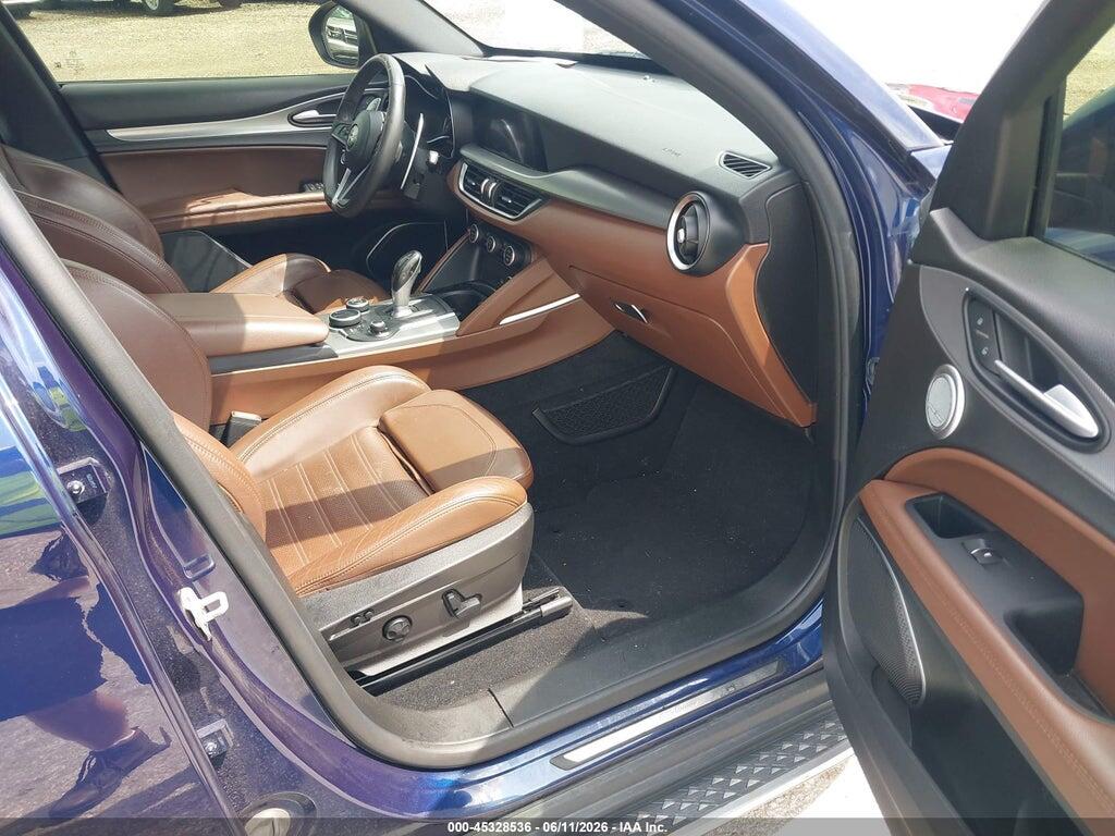 ZASFAKNN3J7C00135 2018 ALFA ROMEO STELVIO photo no. 5