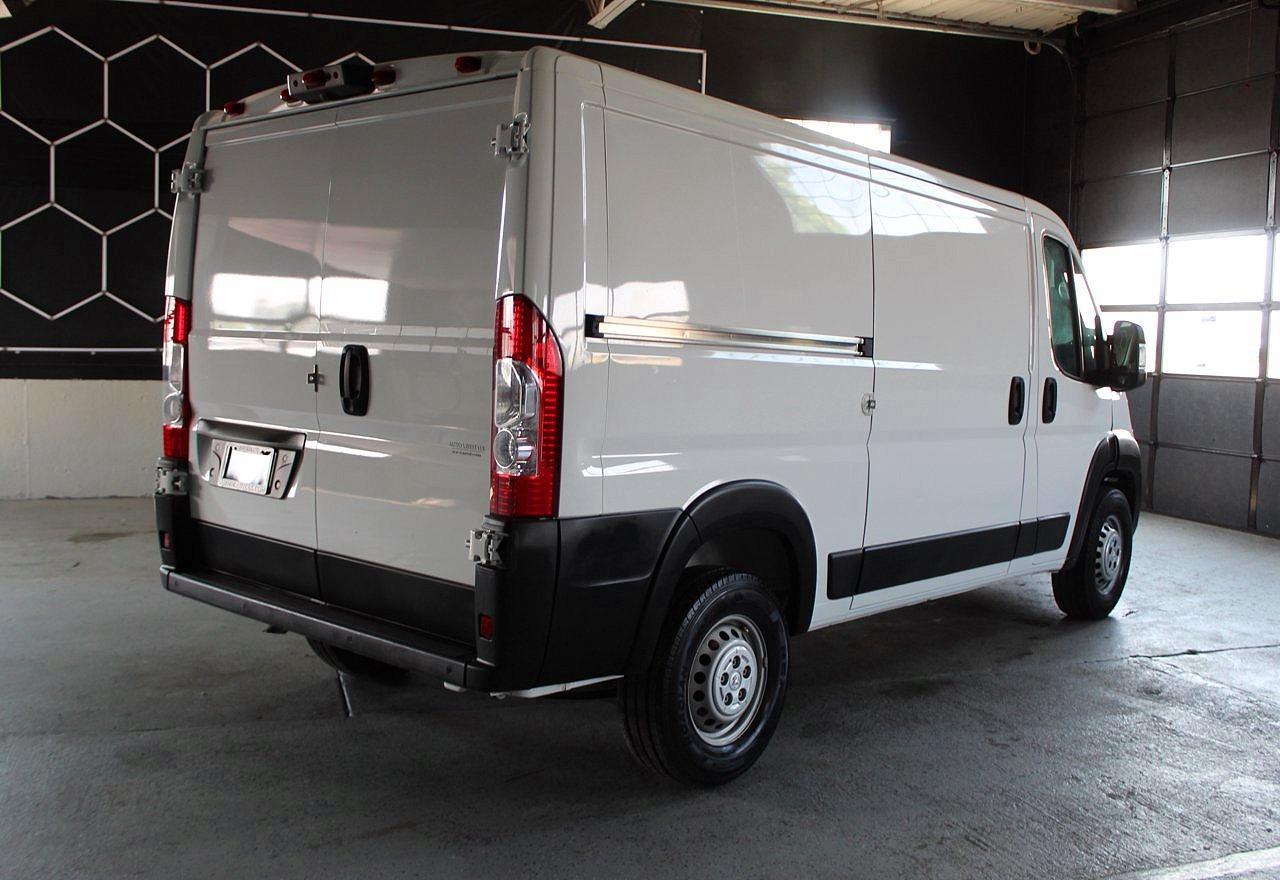 2024 RAM PROMASTER 1500 1500 STANDARD — Фото 3 из 10
