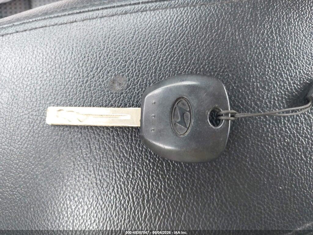 5NPEB4AC8BH004688 2011 HYUNDAI SONATA photo no. 11