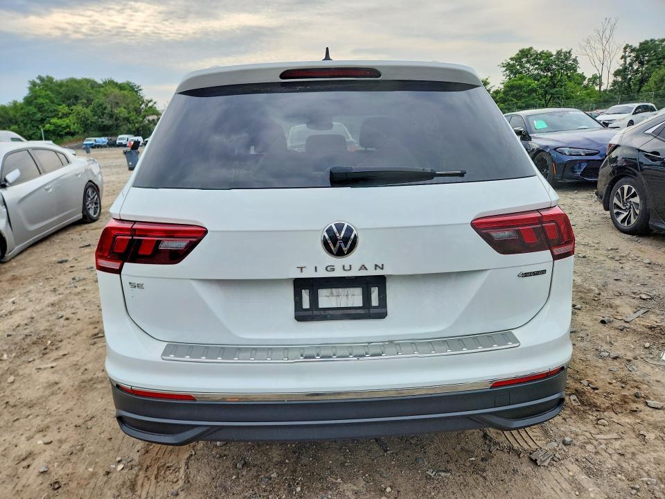 2022 VOLKSWAGEN TIGUAN SE — Фото 6 из 13