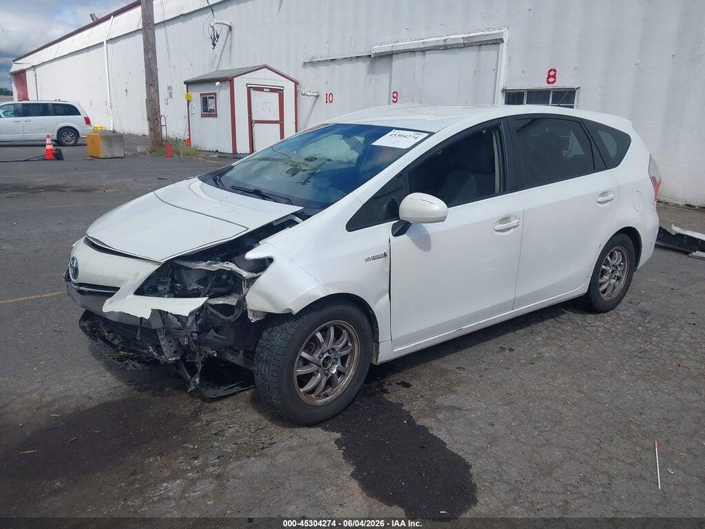JTDZN3EU1EJ008454 2014 TOYOTA PRIUS V photo no. 2