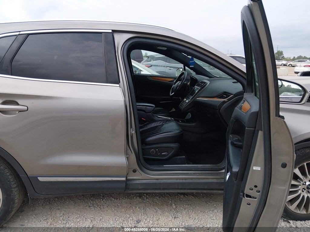 5LMCJ3D96HUL61069 2017 LINCOLN MKC photo no. 5