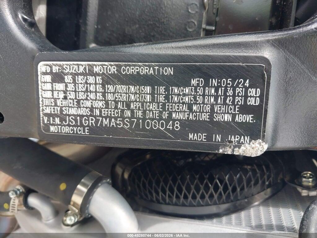 JS1GR7MA5S7100048 2025 SUZUKI GSX-R750 photo no. 10