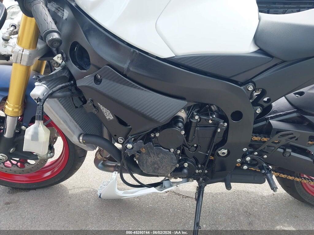 JS1GR7MA5S7100048 2025 SUZUKI GSX-R750 photo no. 9