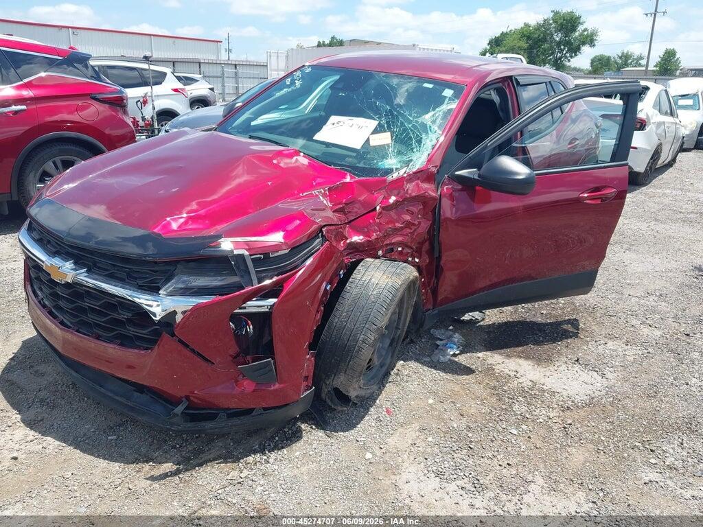 KL77LFEP1SC010940 2025 CHEVROLET TRAX photo no. 2
