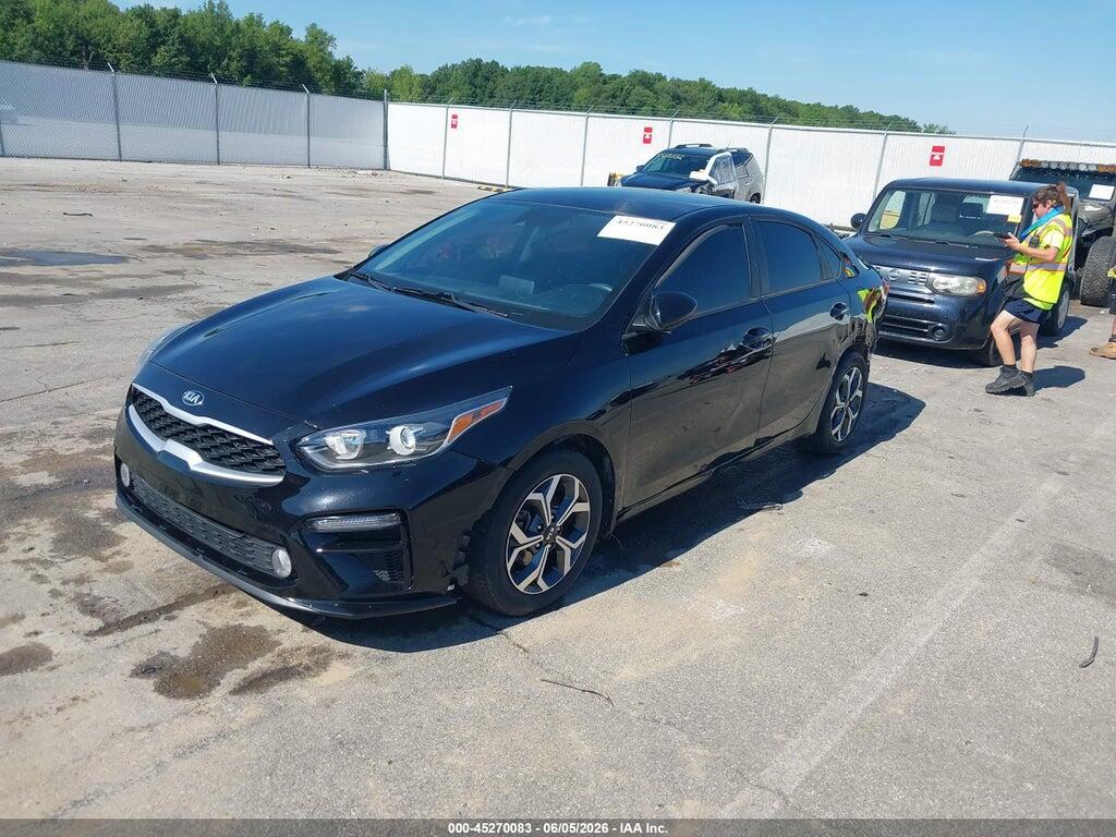 3KPF24AD4ME366988 2021 KIA FORTE photo no. 2