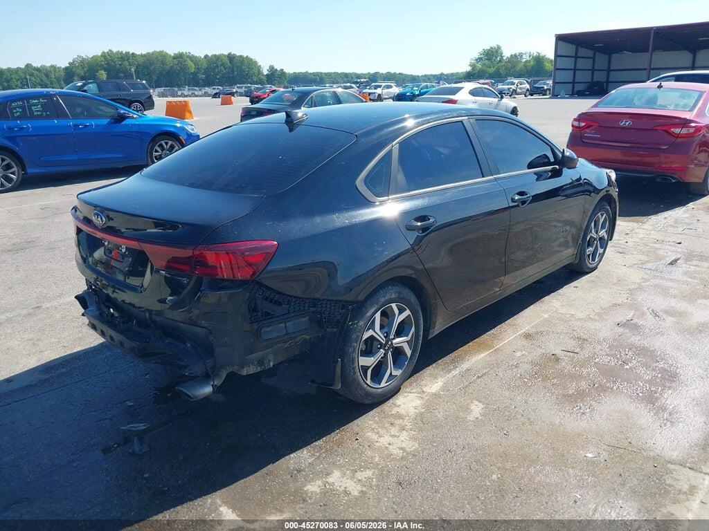 3KPF24AD4ME366988 2021 KIA FORTE photo no. 4