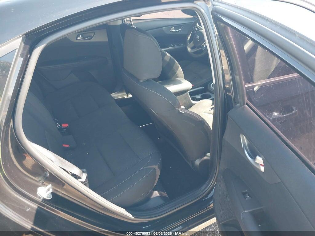 3KPF24AD4ME366988 2021 KIA FORTE photo no. 8
