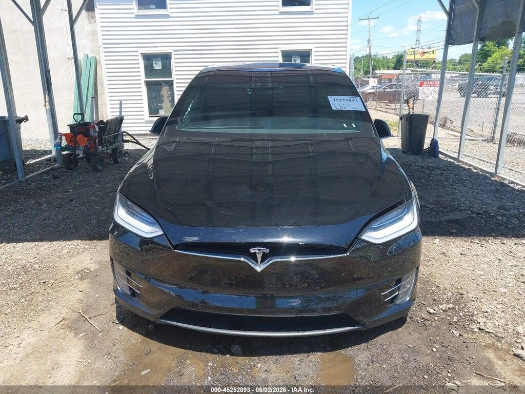 5YJXCBE2XLF263811 2020 TESLA MODEL X photo no. 12