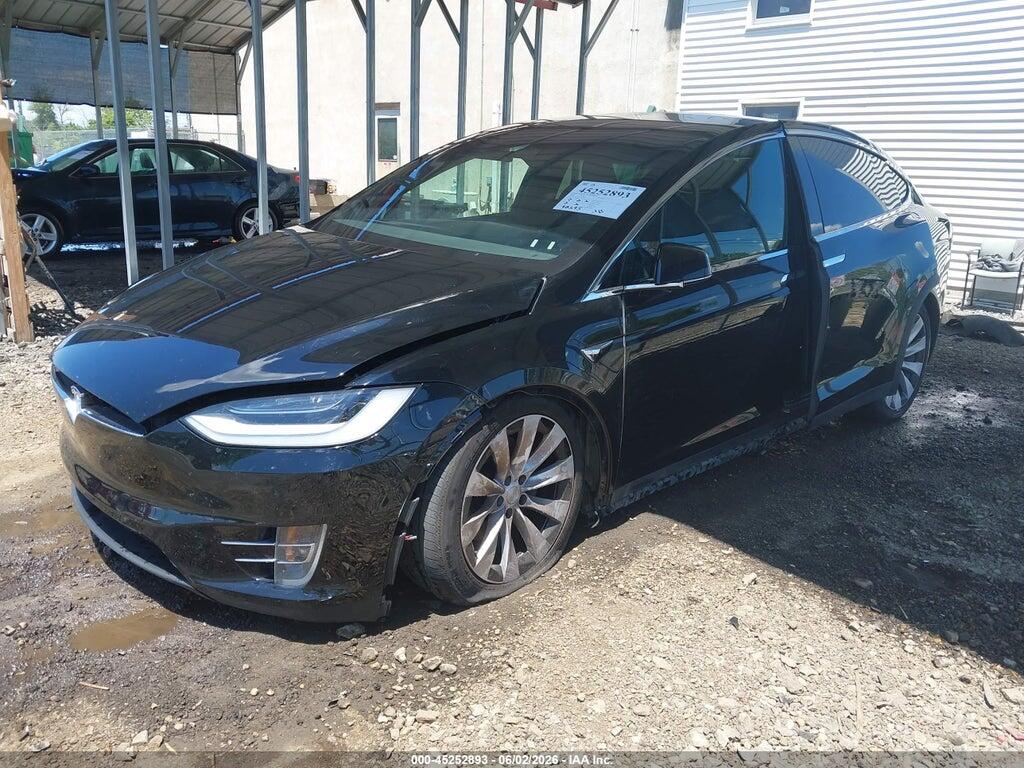 5YJXCBE2XLF263811 2020 TESLA MODEL X photo no. 2