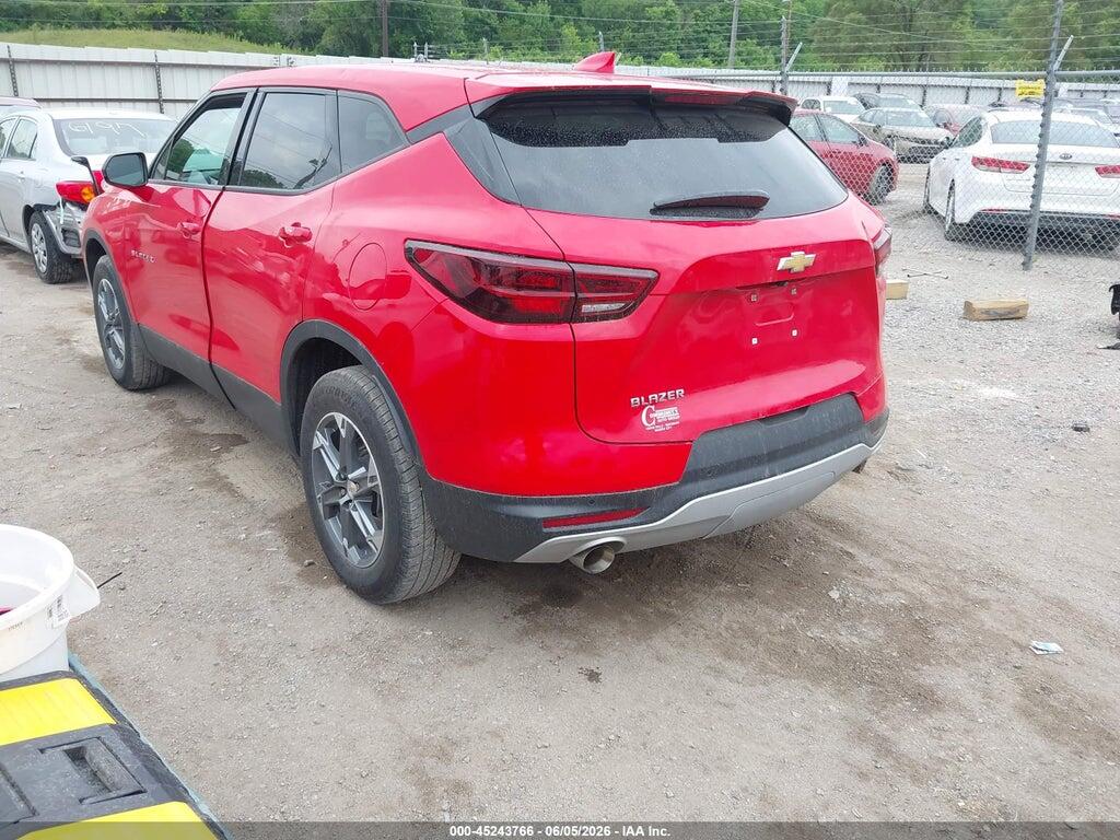 3GNKBCR44PS105208 2023 CHEVROLET BLAZER photo no. 3