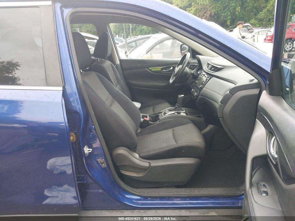 JN8AT2MV0HW023028 2017 NISSAN ROGUE photo no. 5