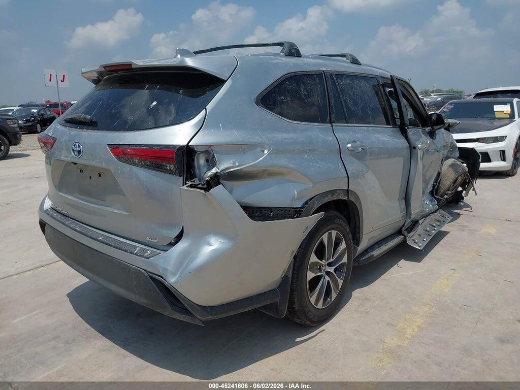 5TDGBRCH5MS534984 2021 TOYOTA HIGHLANDER photo no. 4