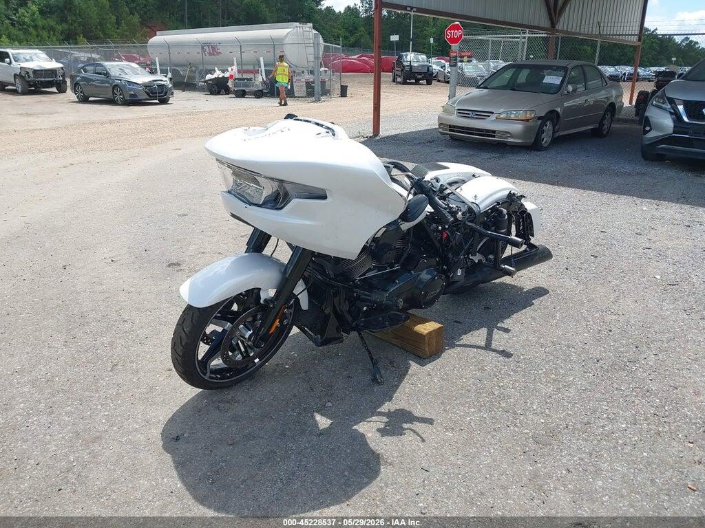 1HD1KH718RB624043 2024 HARLEY-DAVIDSON FLTRX photo no. 2