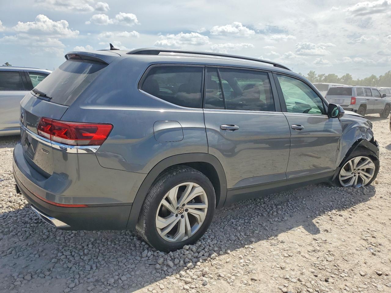 2022 VOLKSWAGEN ATLAS SE — Фото 3 из 13