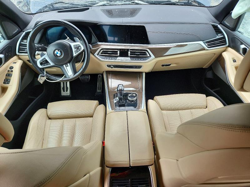 2022 BMW X5 M50I — Фото 8 из 13