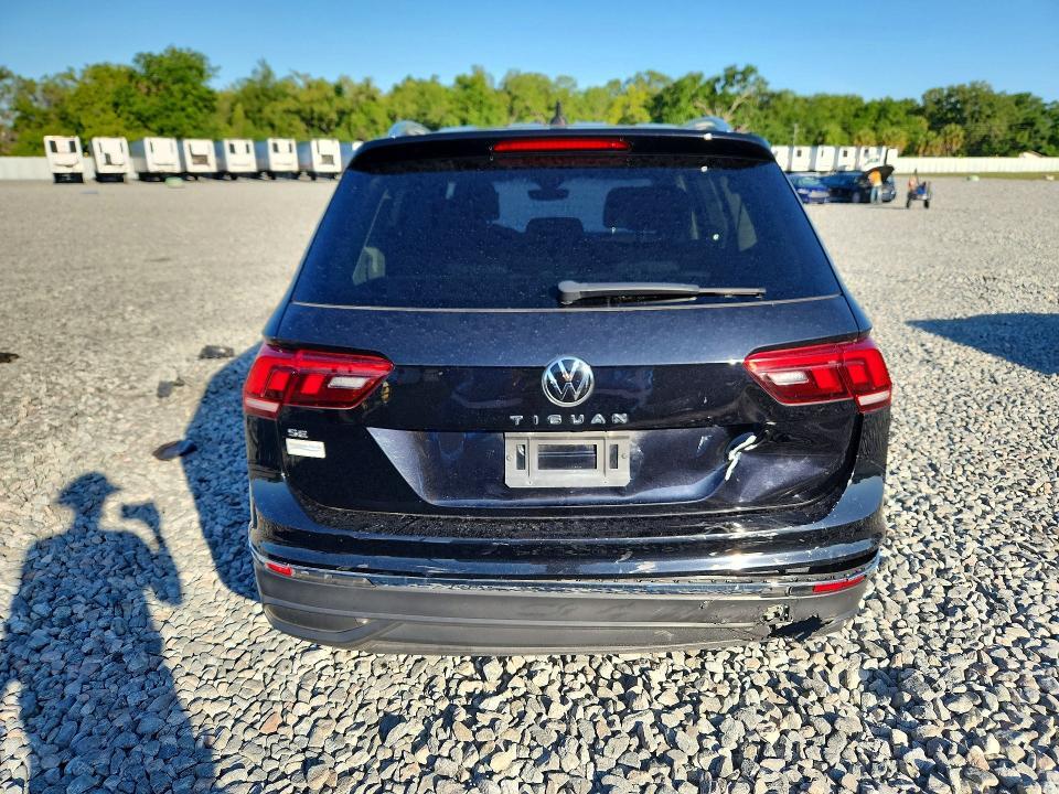 2022 VOLKSWAGEN TIGUAN — Фото 6 из 13