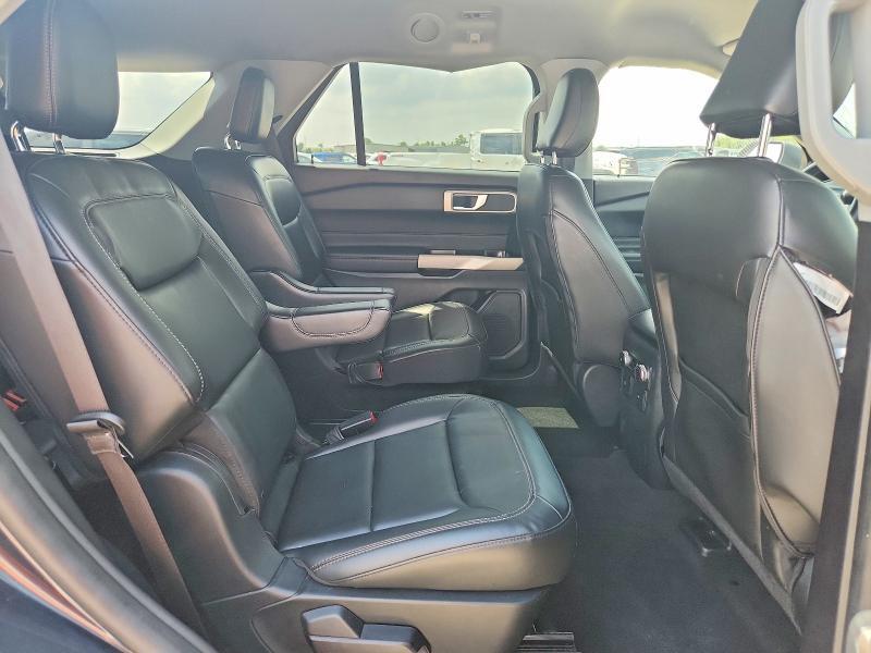 2022 FORD EXPLORER XLT — Фото 11 из 13