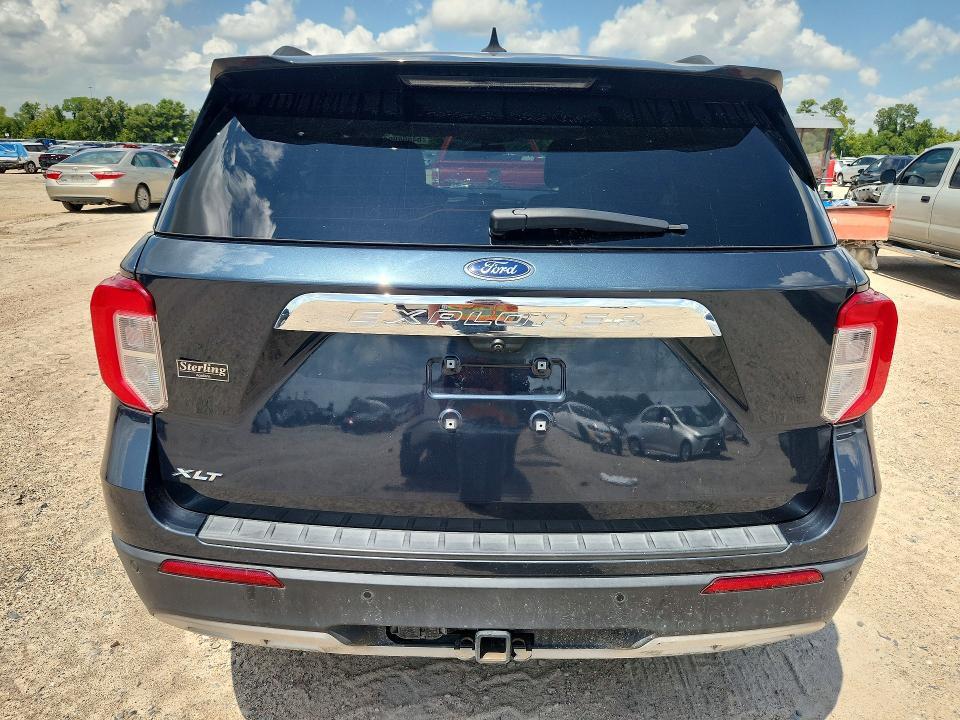 2022 FORD EXPLORER XLT — Фото 6 из 13