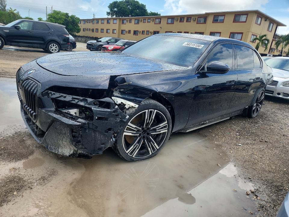 2025 BMW I7 XDRIVE60